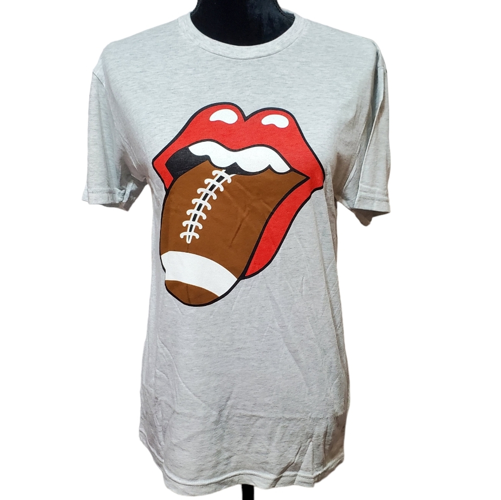 Live Love GameDay Football Mouth Printed Crewneck Short Sleeve Gray Tee Small
